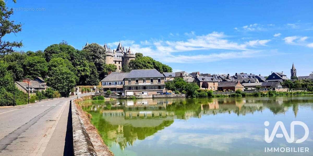 Photo 1 - Terrain à COMBOURG