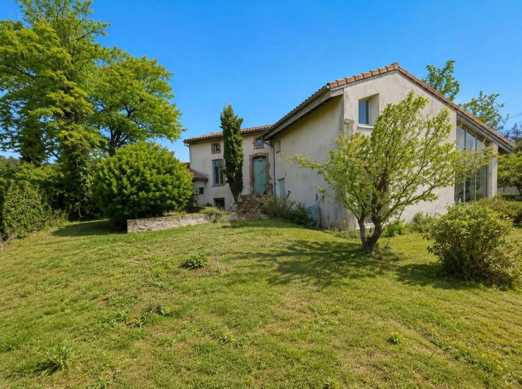 Photo 1 - Maison à AUSSILLON