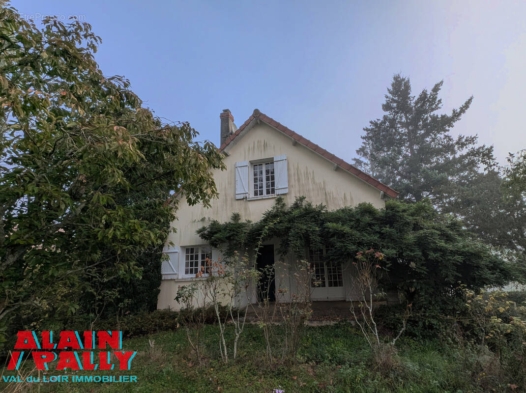 Maison à CLOYES-SUR-LE-LOIR