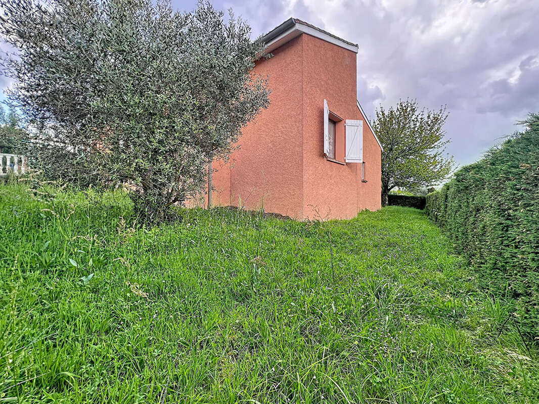 Maison à SAINT-ORENS-DE-GAMEVILLE