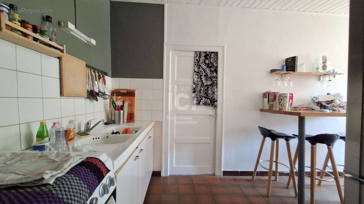 Maison Rouans 4 pièce(s) 56.60 m2 + 85 m² de dépendances - photo 3