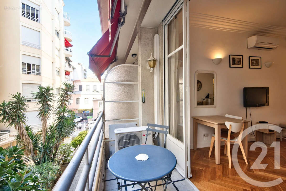Appartement à NICE