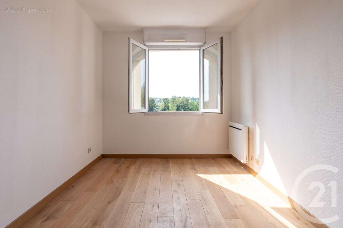 Appartement à THORIGNY-SUR-MARNE