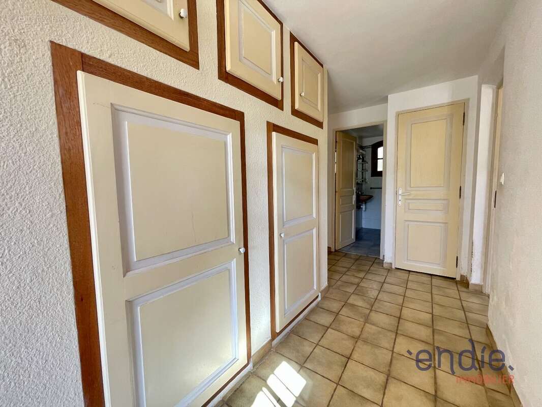 LE THORONET Maison en pierres 180 m² dans hameau paisible - photo 23