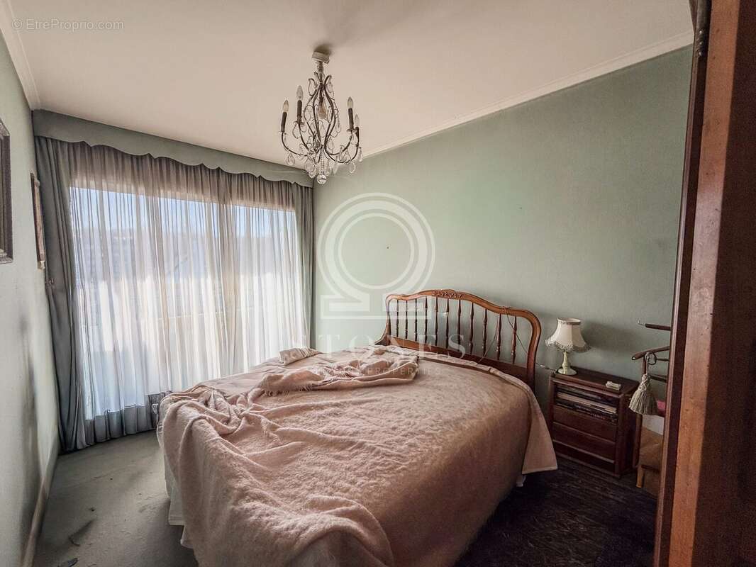 Appartement à LA CELLE-SAINT-CLOUD
