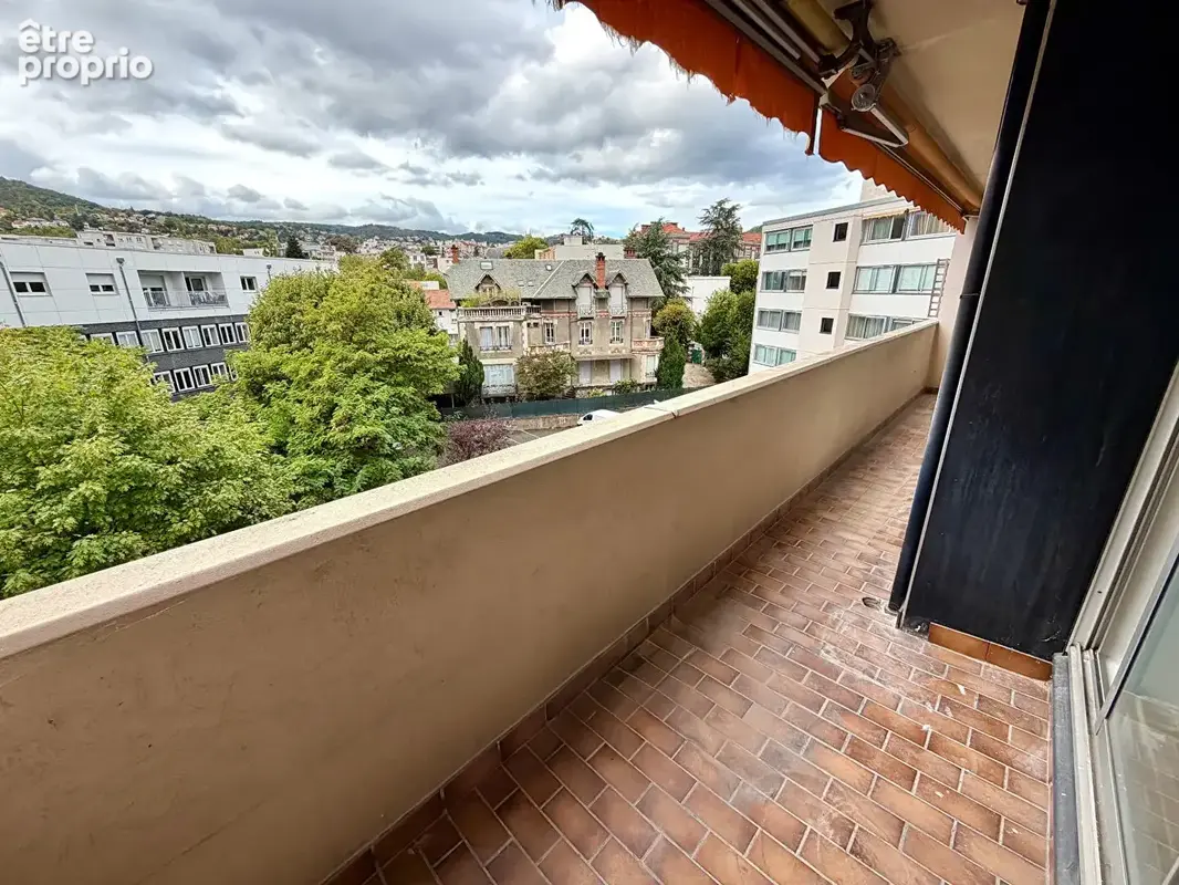 CLERMONT-FD / T2 de 47 M2 à vendre avec balcon et parking ! - photo 4