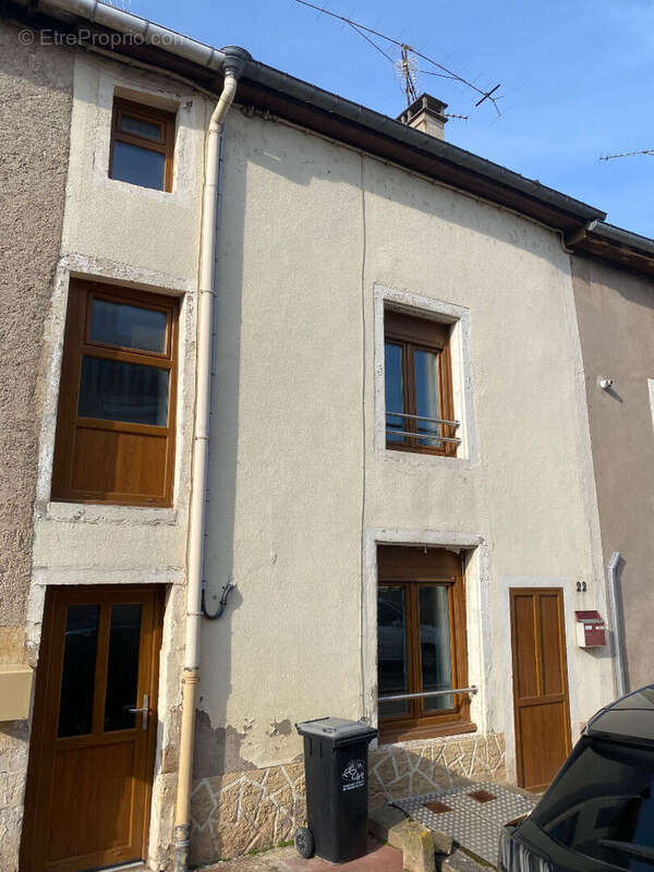 Maison à GONDREVILLE