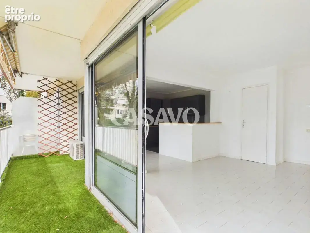 Vente Appartement 4 pièces de 89m² - 69110 Sainte-Foy-lès-Lyon - photo 2
