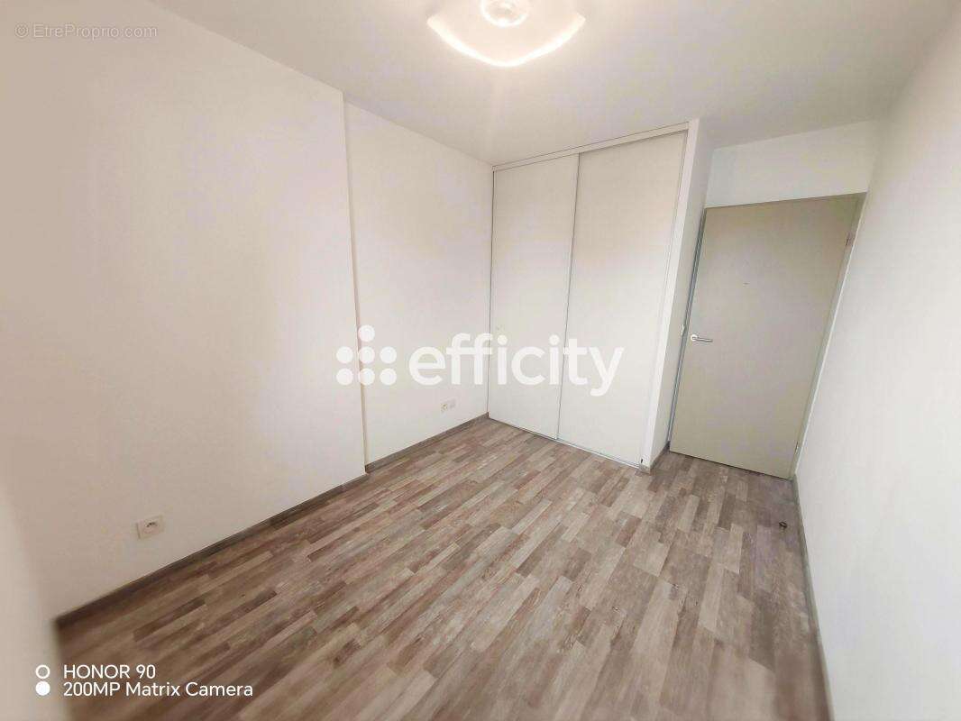 Appartement à MARSEILLE-15E