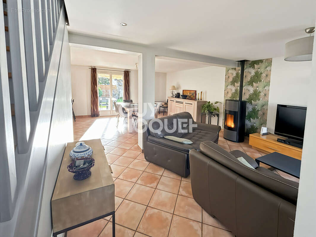 Maison à LA HOUSSAYE-EN-BRIE