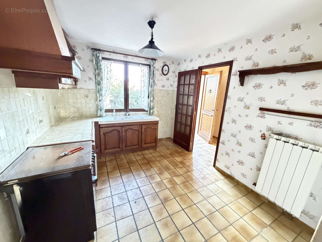 Maison à REGUSSE