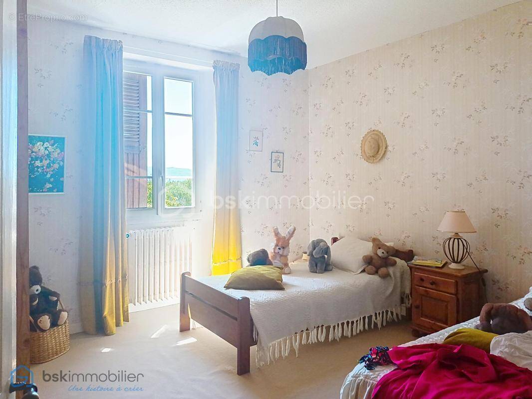 Appartement à COLOMBE