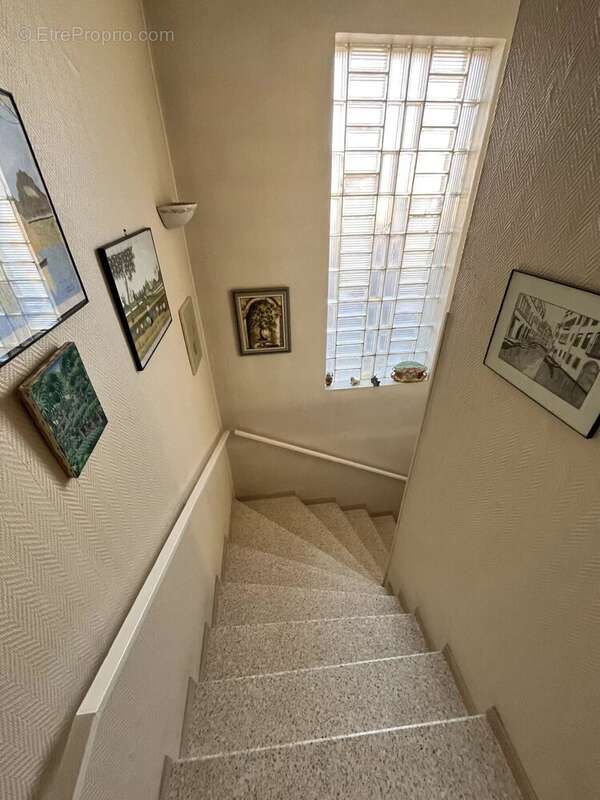 Maison à SAINT-MAXIMIN-LA-SAINTE-BAUME