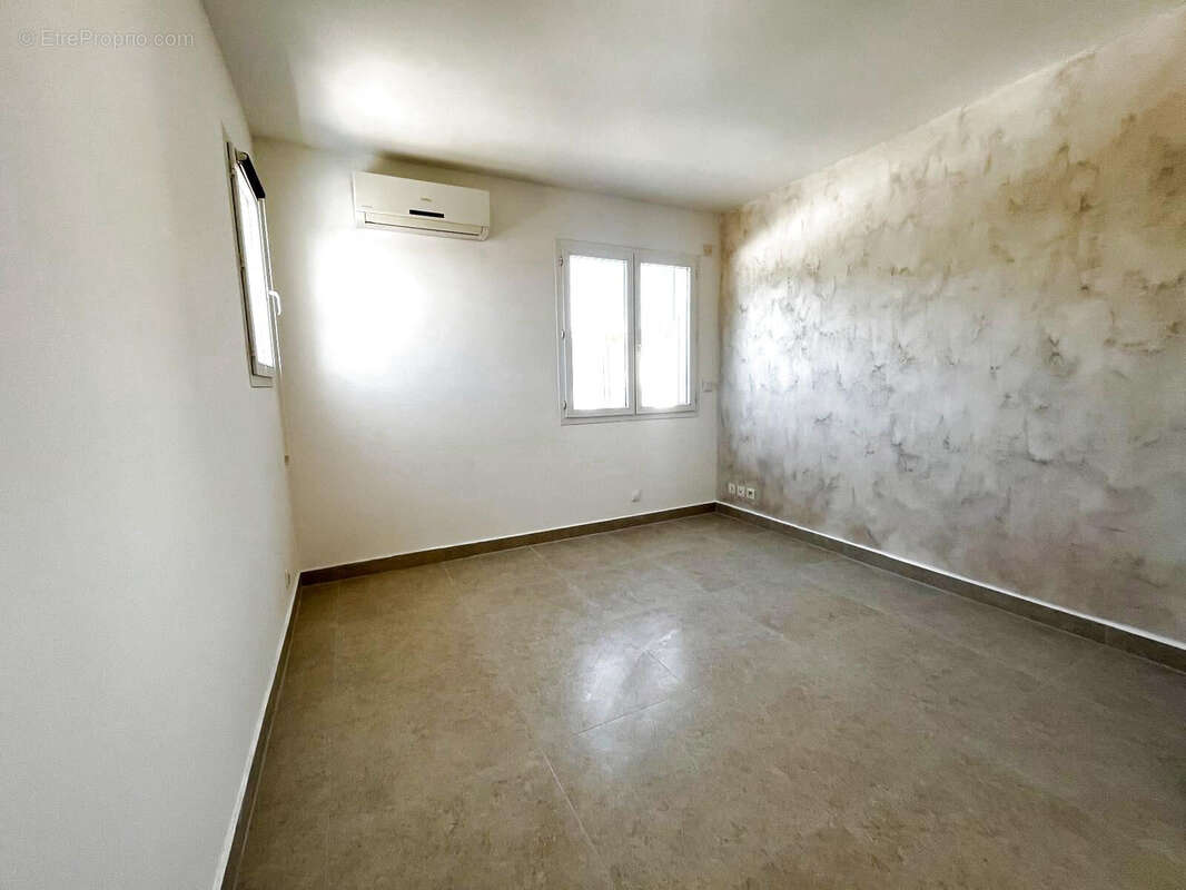 Appartement à MARSEILLE-13E