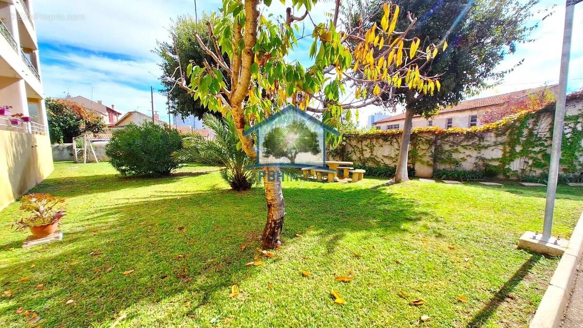 Appartement à MARSEILLE-15E