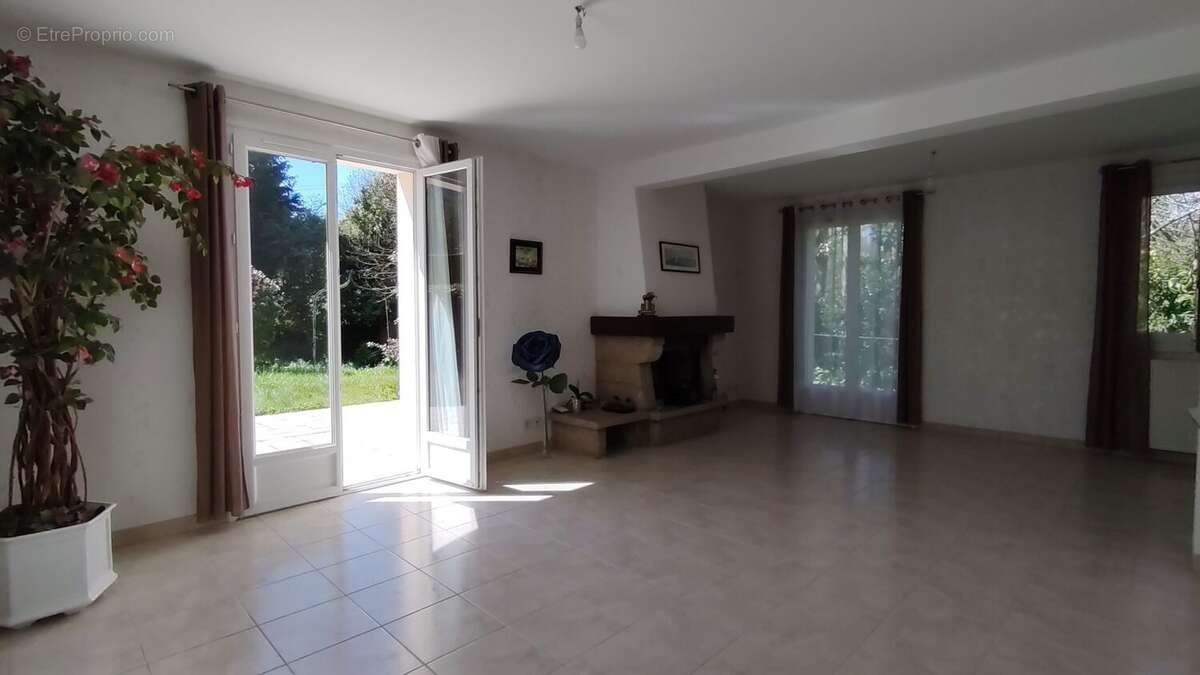 Maison à LA RICHARDAIS