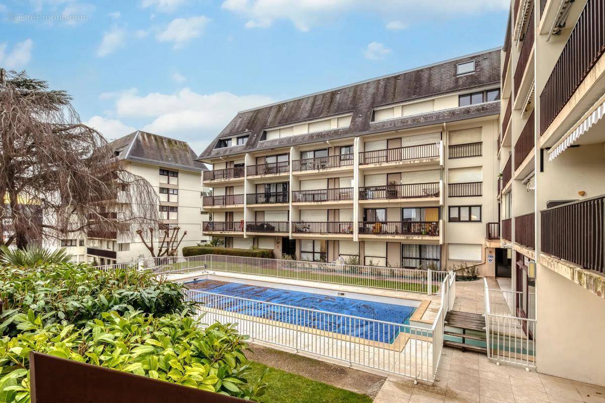 Appartement à TROUVILLE-SUR-MER