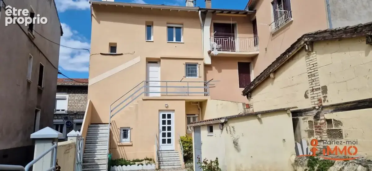 Maison 7 pièces 126 m² · à Rive-de-Gier · 126 m² · 210 000 €