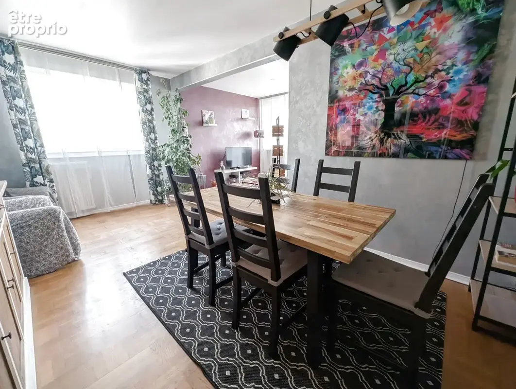 Appartement à SASSENAGE