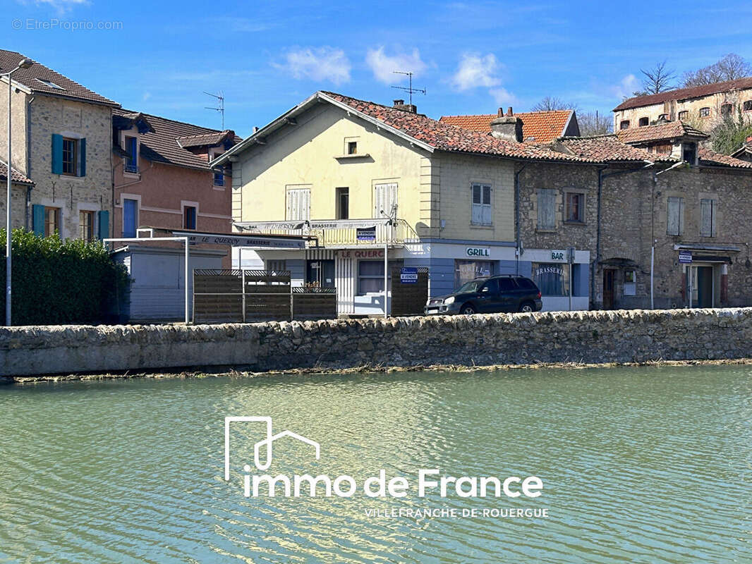 Commerce à VILLEFRANCHE-DE-ROUERGUE