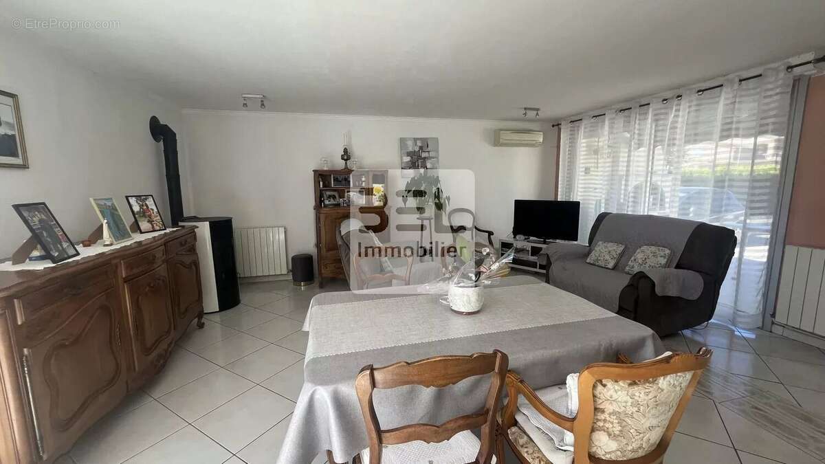 Maison à PONT-SAINT-ESPRIT