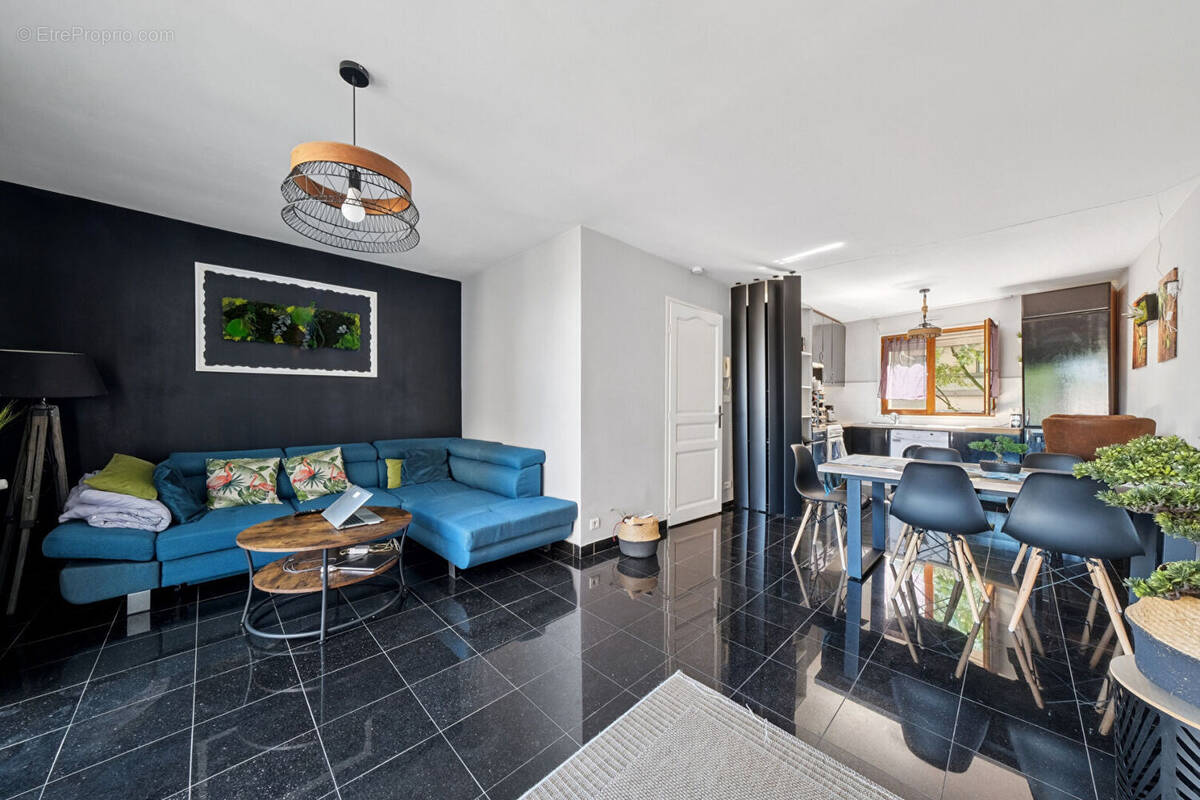 Maison à LE PRE-SAINT-GERVAIS