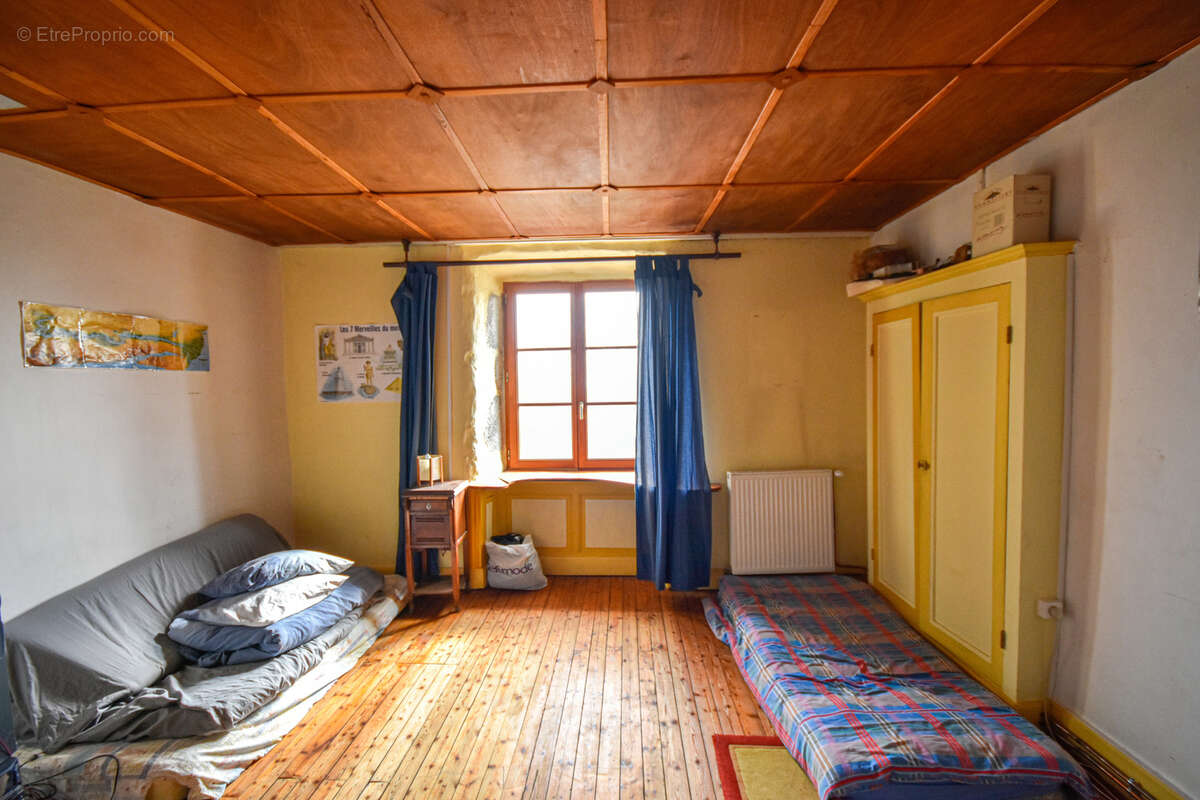 Maison à AUTRAC