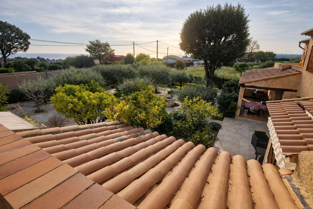 Maison à CAGNES-SUR-MER