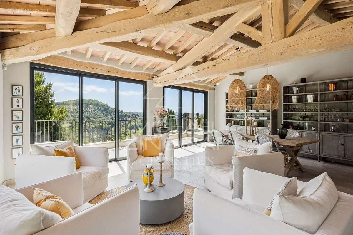 Maison à GRASSE