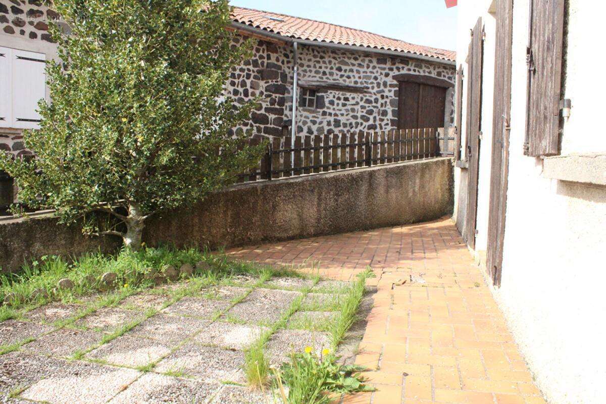 Maison à LANDOS