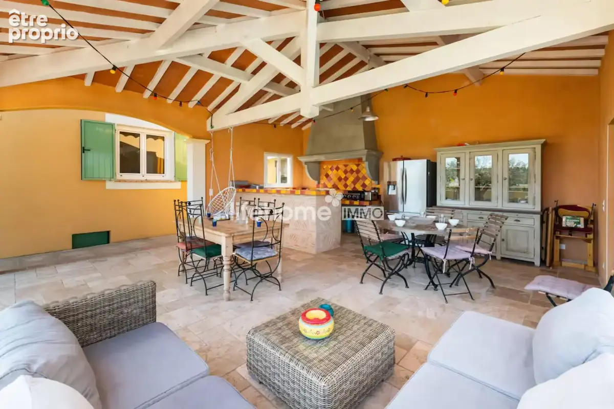 Maison 173 m² à Grabels  - photo 2