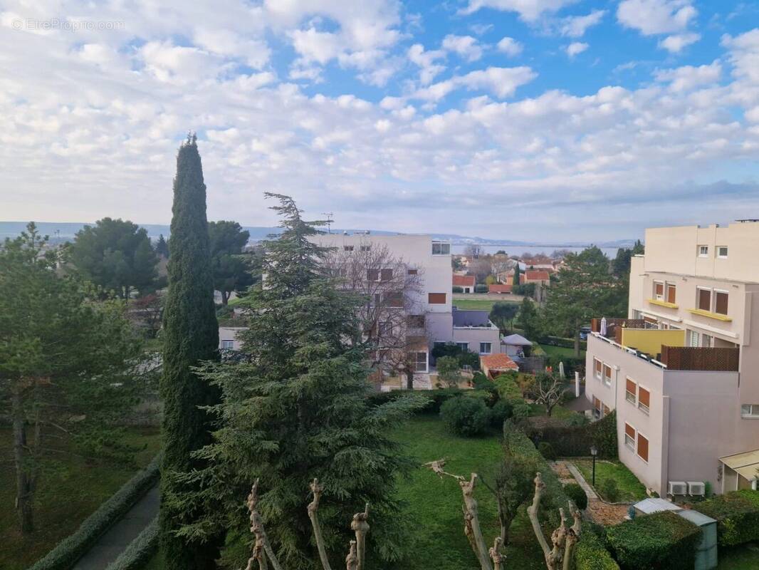 Appartement à MARIGNANE