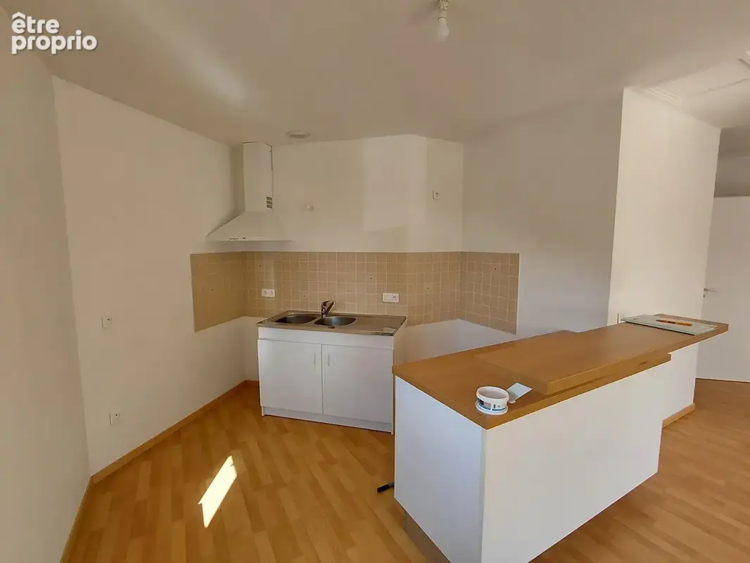 Appartement hyper centre ville de challans - photo 3