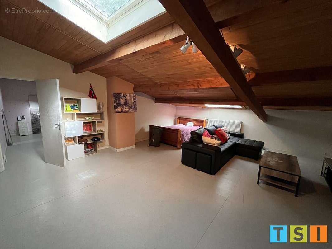 Maison à SAINT-MARCET