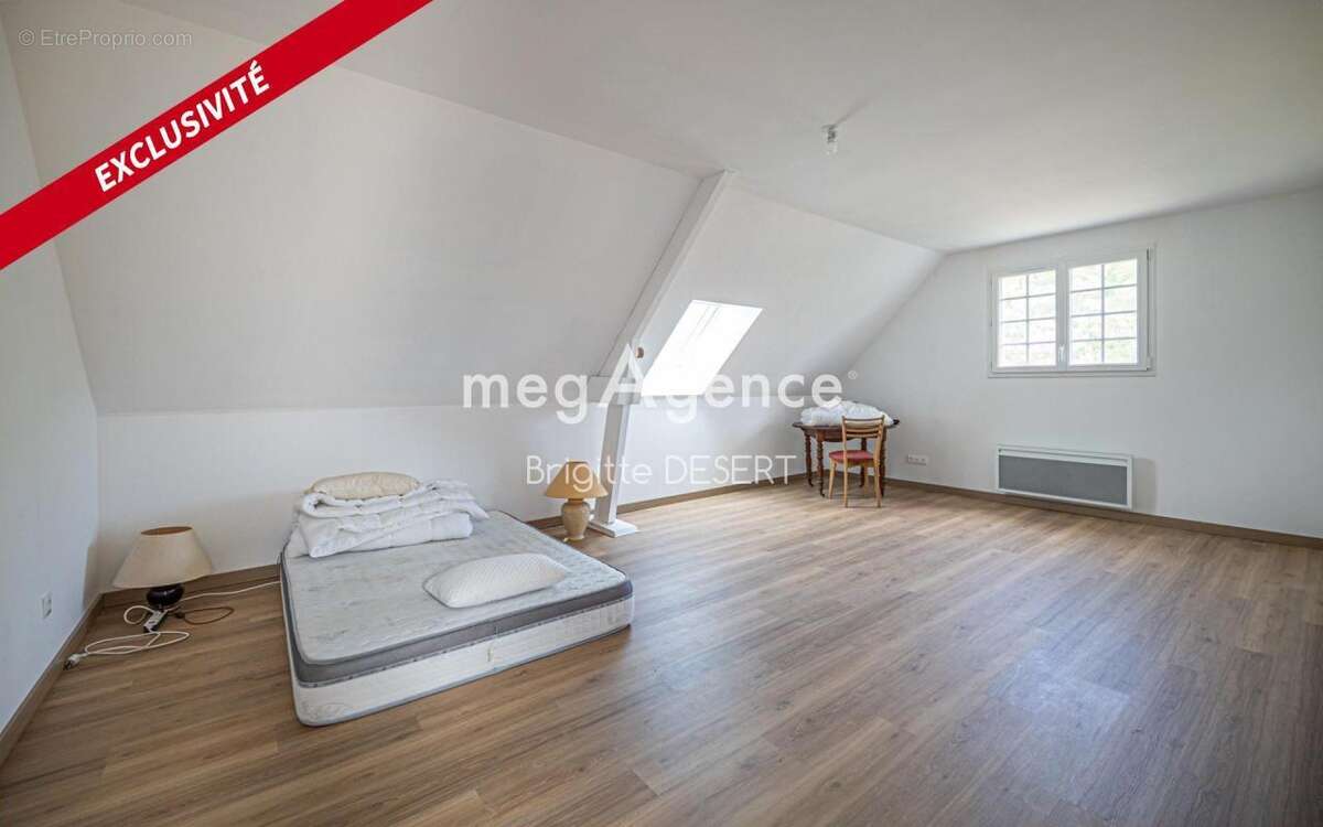 Maison à MONTFORT-LE-GESNOIS