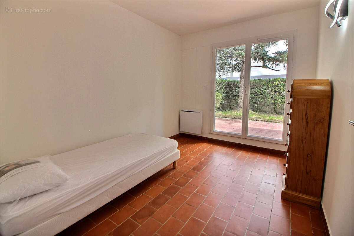Appartement à MARSEILLE-11E