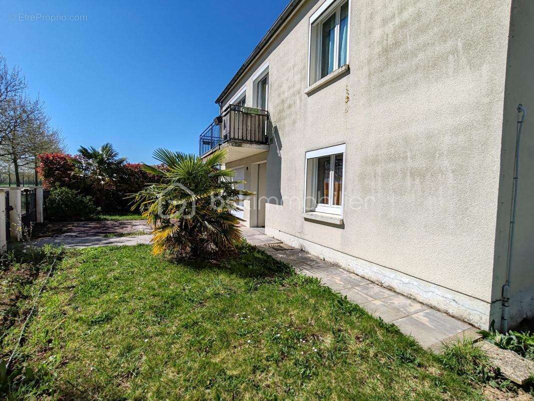 Maison à CHEVILLY