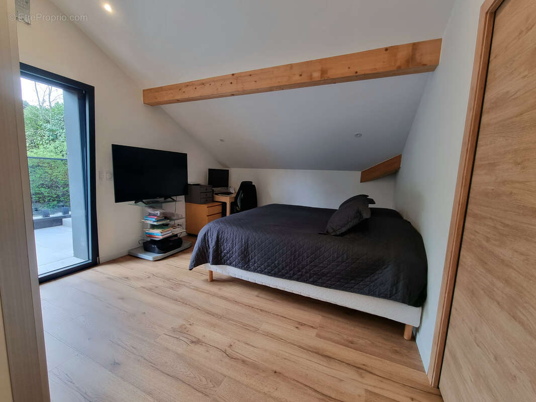 Appartement à NEUVECELLE