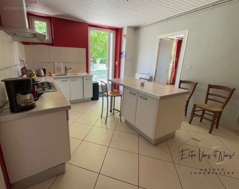 CUISINE - Maison à BAZAS
