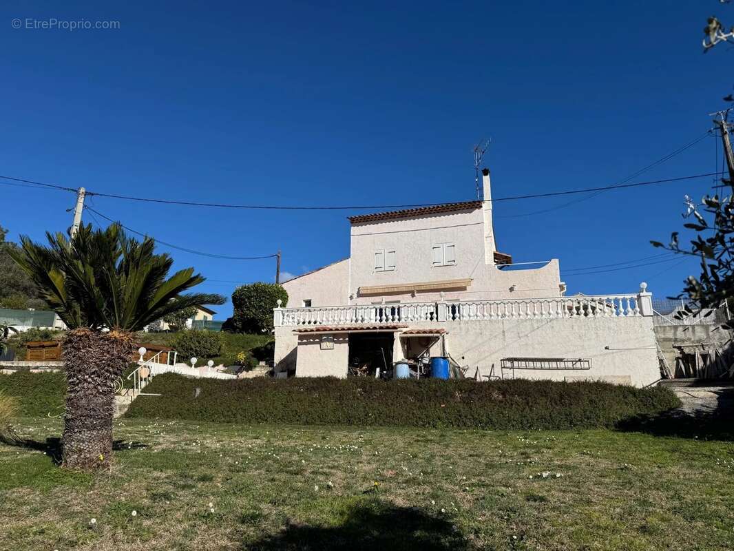 Maison à CAGNES-SUR-MER