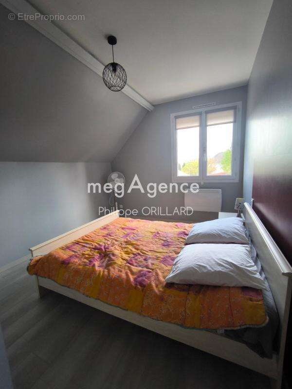 Maison à CHAZE-HENRY