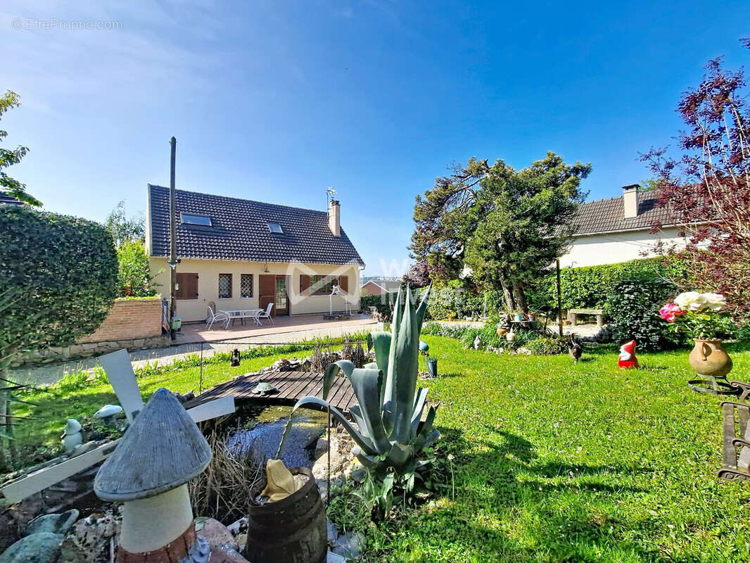 Maison à THORIGNY-SUR-MARNE