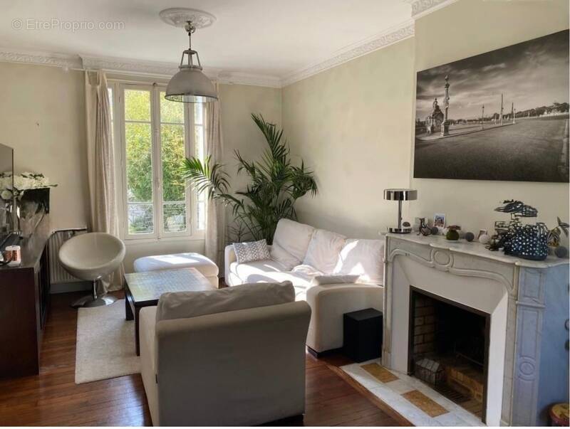 Maison à CHAMPIGNY-SUR-MARNE