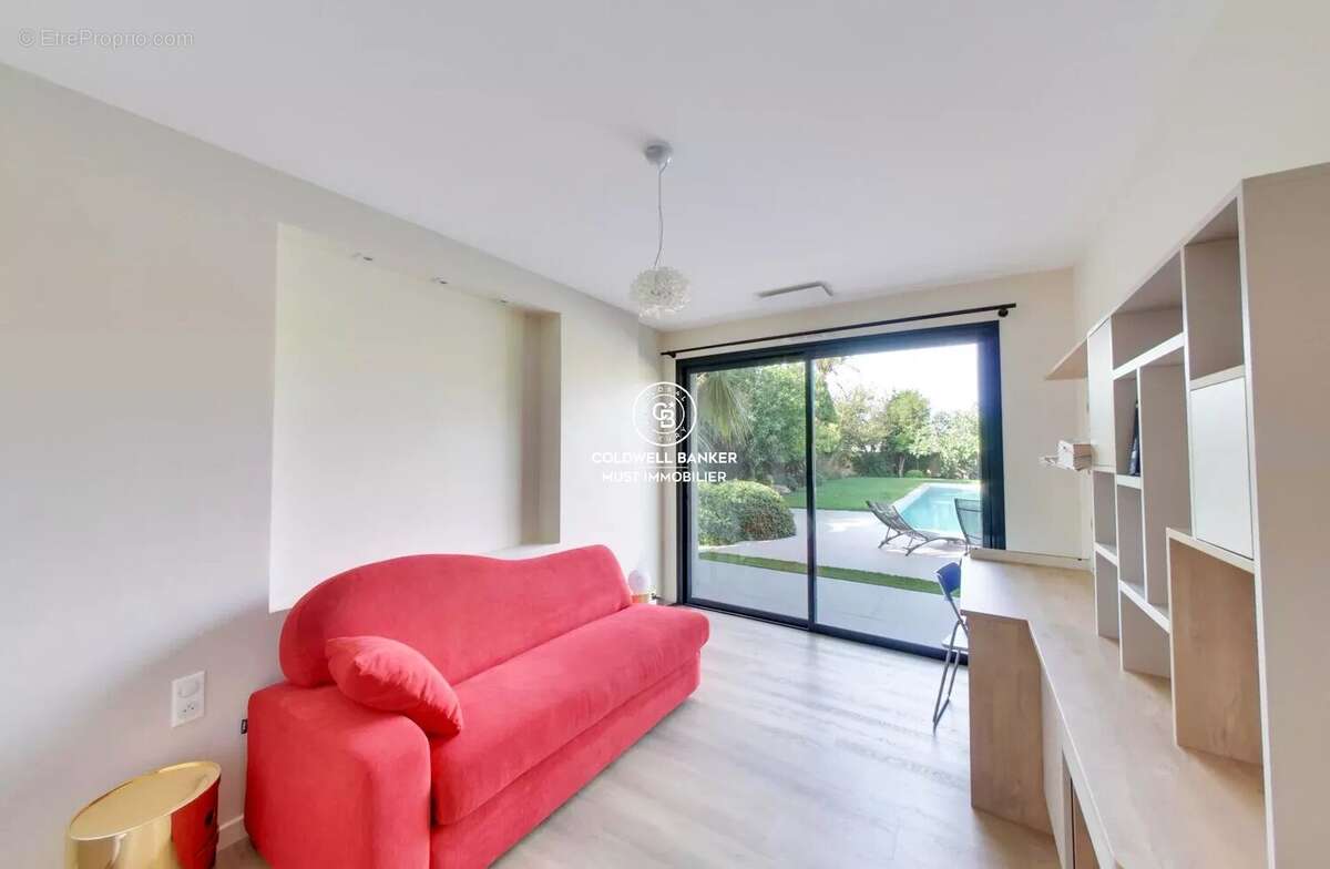 Maison à SAINT-CYPRIEN