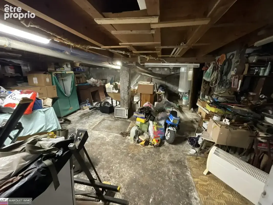 Découvrez cette rarrissime villa T4 avec loggia des années 30 à remettre au goût du jour, de plain-pied d'une surface habitable  - photo 14
