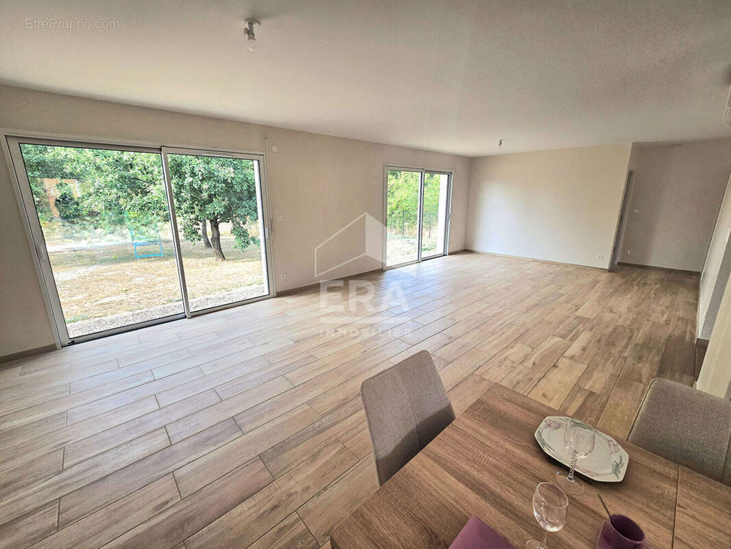 Maison 123m² à vélines - photo 6