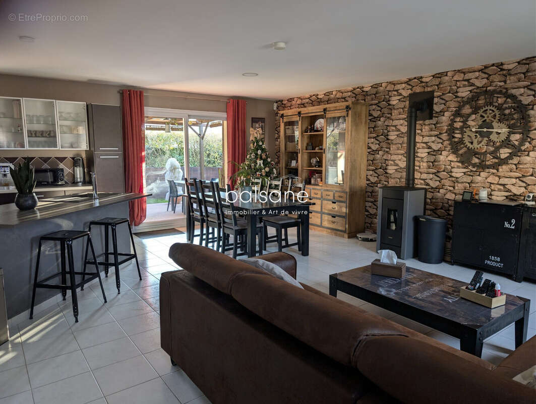 Maison à GRAND-COURONNE