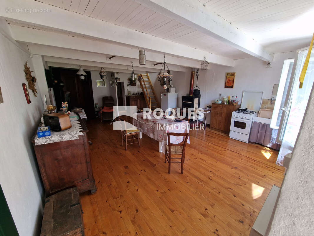 A vendre maison de village 110 m2 murat sur vebre - photo 10