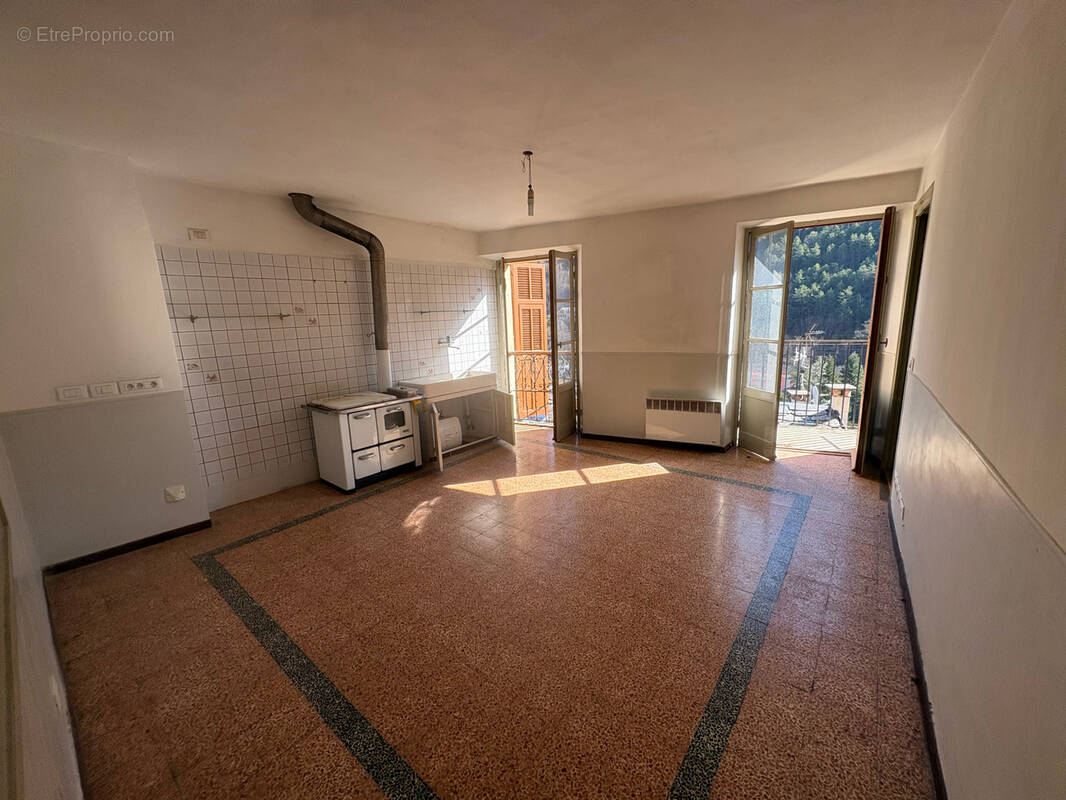 Appartement à TENDE