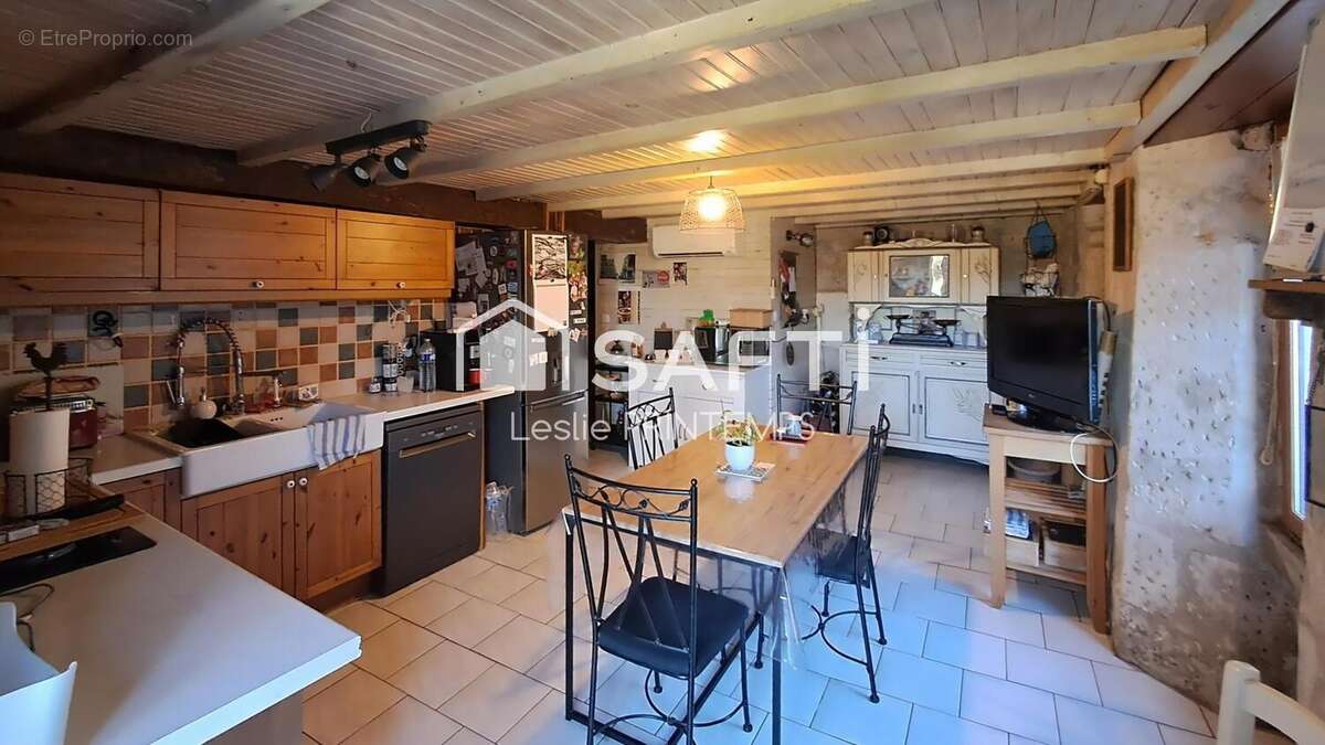 Photo 3 - Maison à COULONGES-SUR-L'AUTIZE